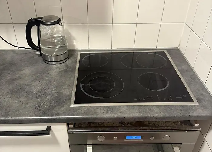 Stylish Led Balcony Swing Parking By Door * 卡佩里安登斯