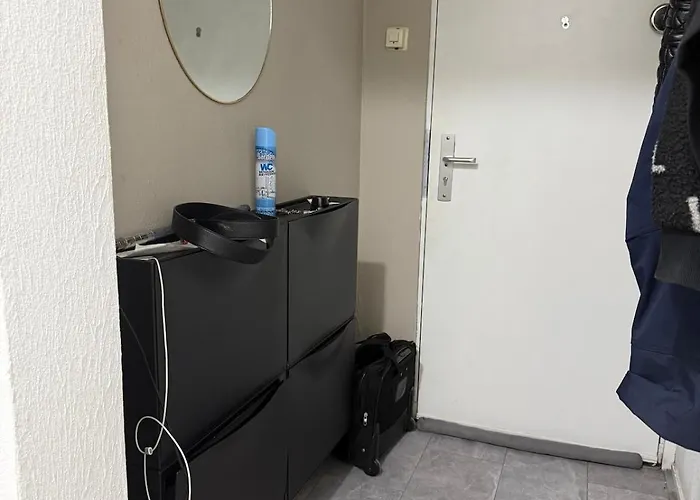 Stylish Led Balcony Swing Parking By Door Capelle aan den IJssel